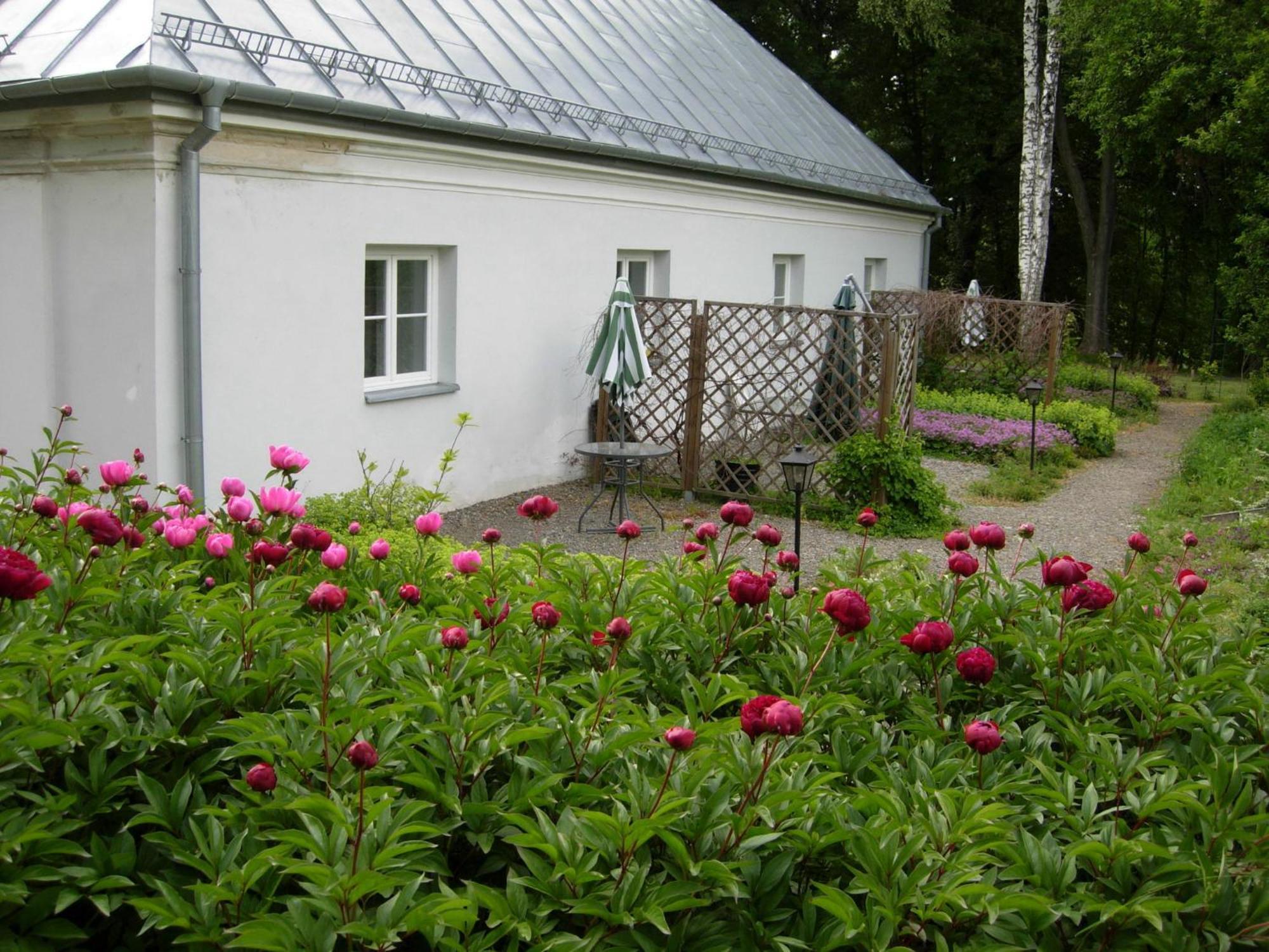 Apartamento Dwór Udrycze Exterior foto