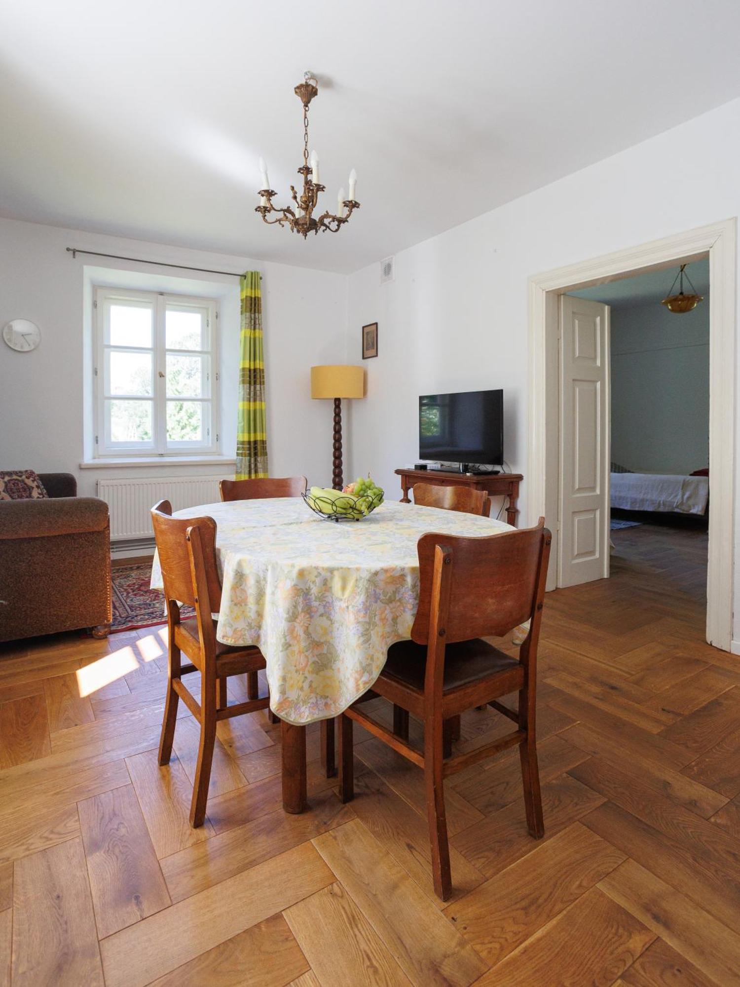 Apartamento Dwór Udrycze Exterior foto